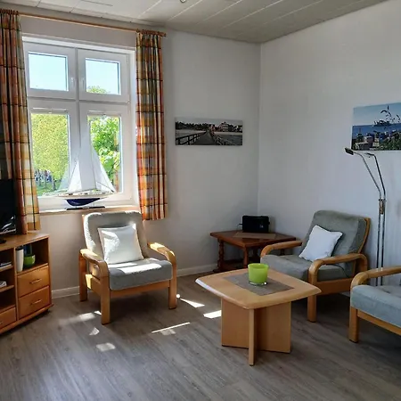 Gaestehaus-gorch-fock-wohnung-2-mit-direktem-meerblick Apartment Wyk auf Foehr