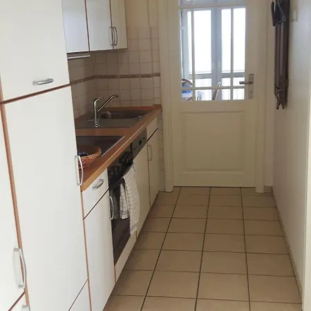 Apartment Gaestehaus-gorch-fock-wohnung-2-mit-direktem-meerblick