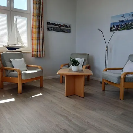 Apartment Gaestehaus-gorch-fock-wohnung-2-mit-direktem-meerblick