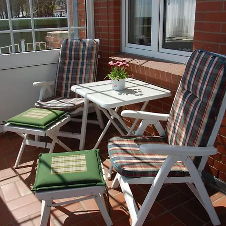 Gaestehaus-gorch-fock-wohnung-2-mit-direktem-meerblick * Wyk auf Foehr