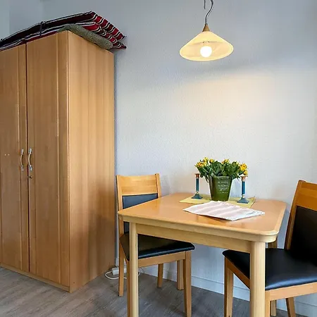 Gaestehaus-gorch-fock-wohnung-2-mit-direktem-meerblick 아파트